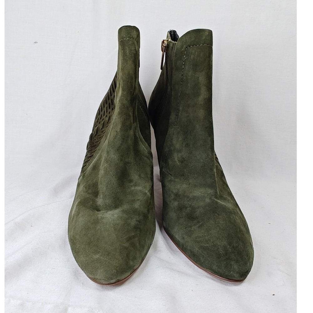 Vince Camuto Rotiena Ankle Boots Olive Green Suede Perforated Black Heel 9M - Picture 6 of 9